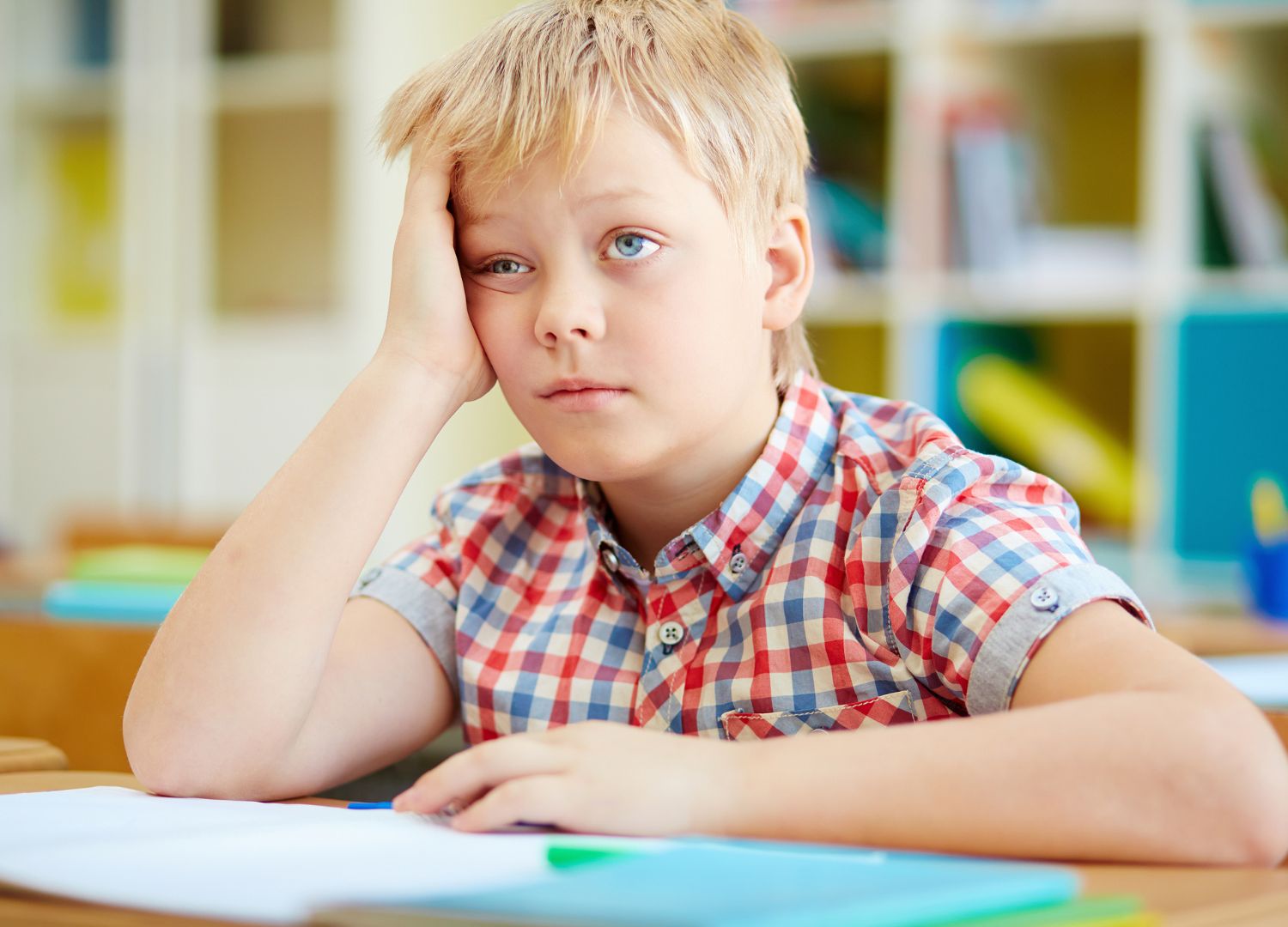 Lernen trotz Juckreiz – eine tägliche Herausforderung für viele Kinder mit Neurodermitis